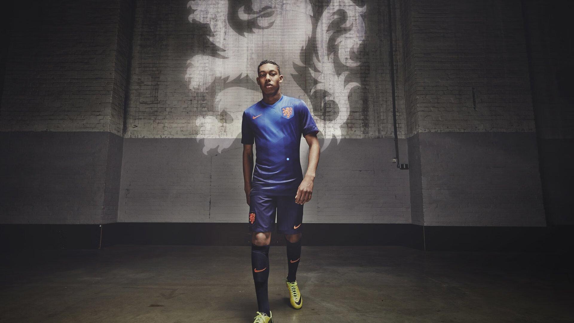 中国体彩网官方首页：巴黎圣日耳曼迎战里尔，三冠王荣耀后，三条战线全线告急？