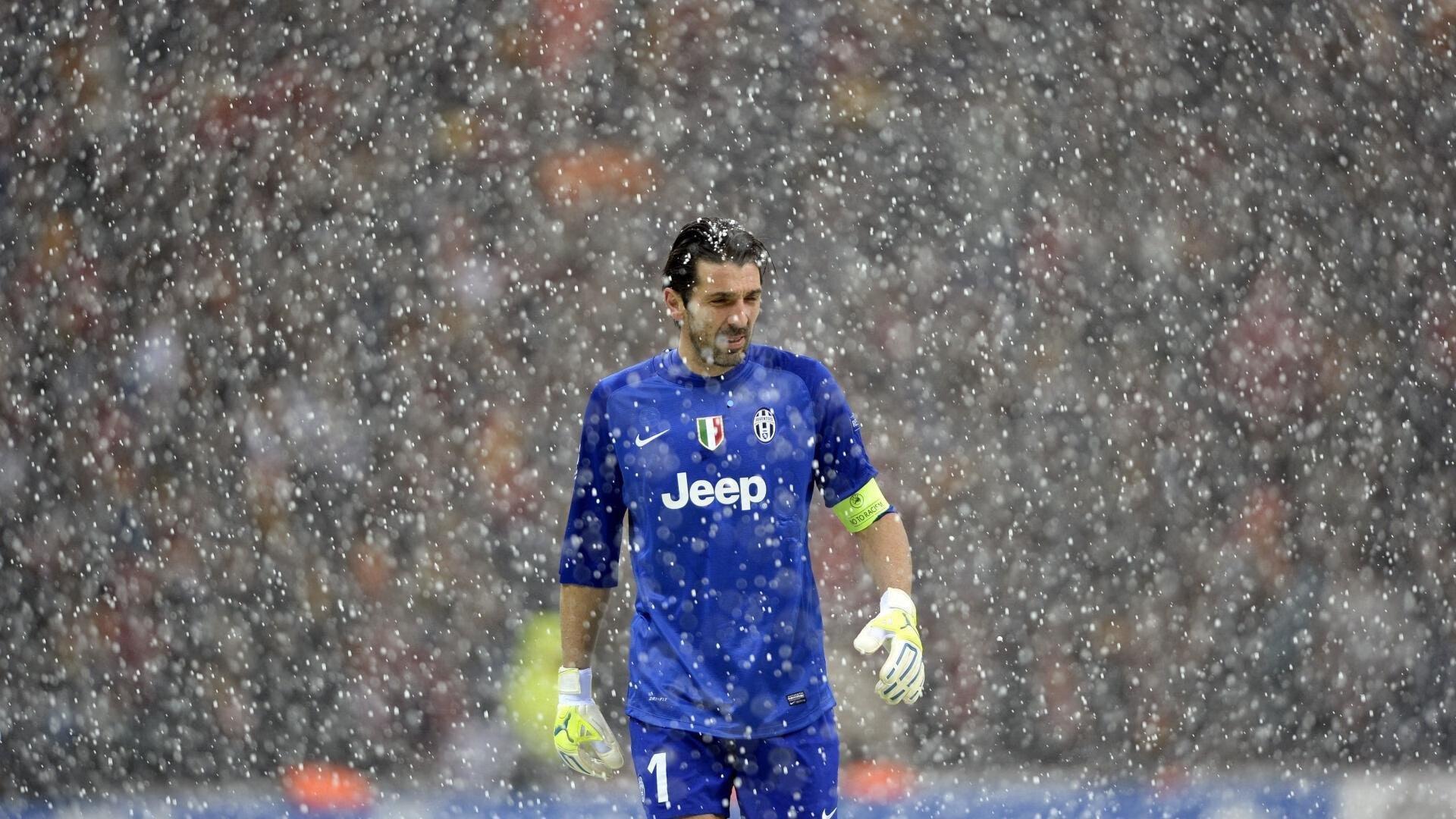 曼联重建赌局，31岁B费离队，4500万欧德甲新星施蒂勒入主中场，英超变革序幕拉开